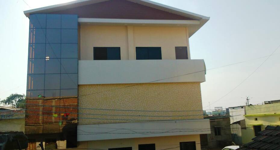 Hotel Safari, Chandrapur 4
